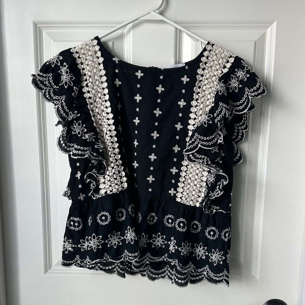 Monograph Black and White Embroidered Women's Top size medium